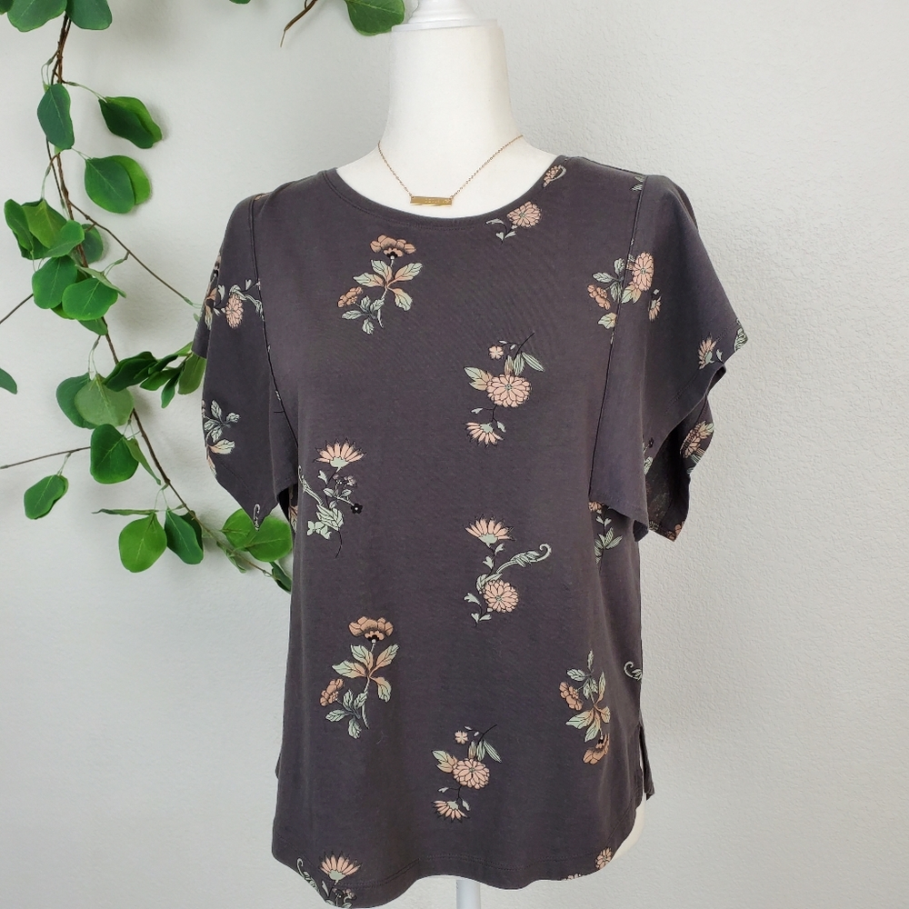 MELROSE AND MARKET Grey Blouse w/ Foral Design